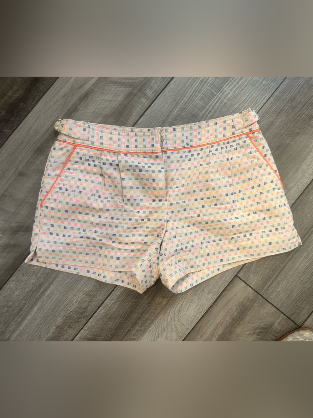 Women's White Multicolor Patterned Shorts